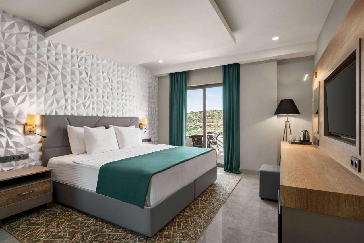 Ramada Resort By Wyndham คิซคาเลซิ ภายนอก รูปภาพ